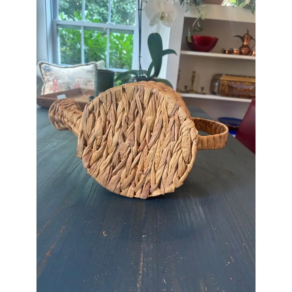 N/A handcrafted woven